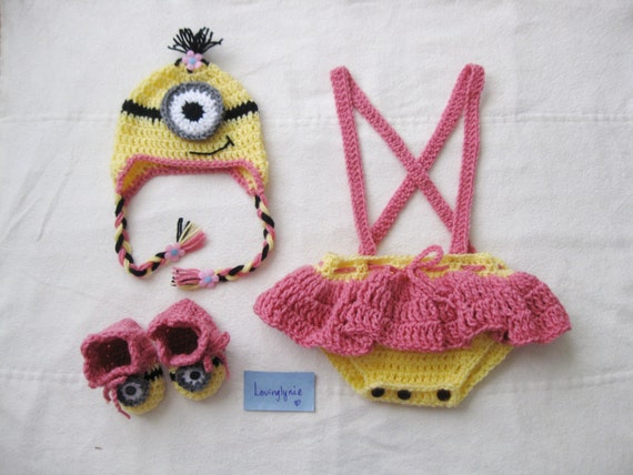 Crochet girly pink minion / diaper cover / photo prop / despicable me