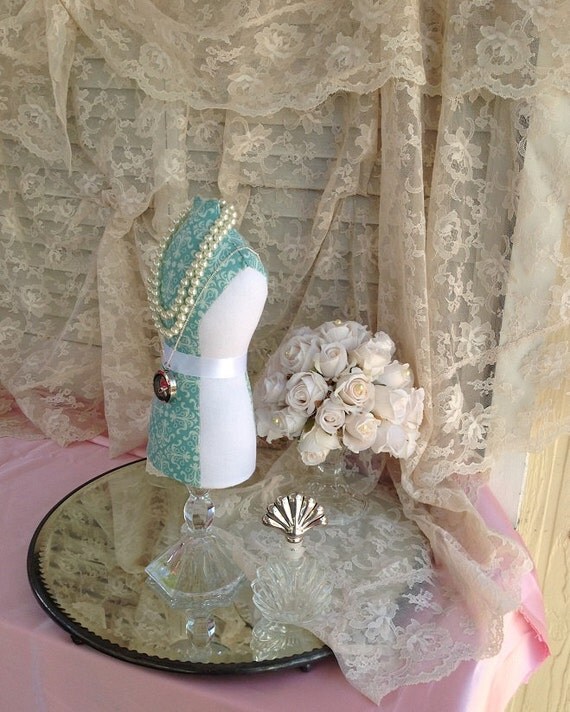 Mannequin Dress Form Jewelry Display Pincushion Necklace