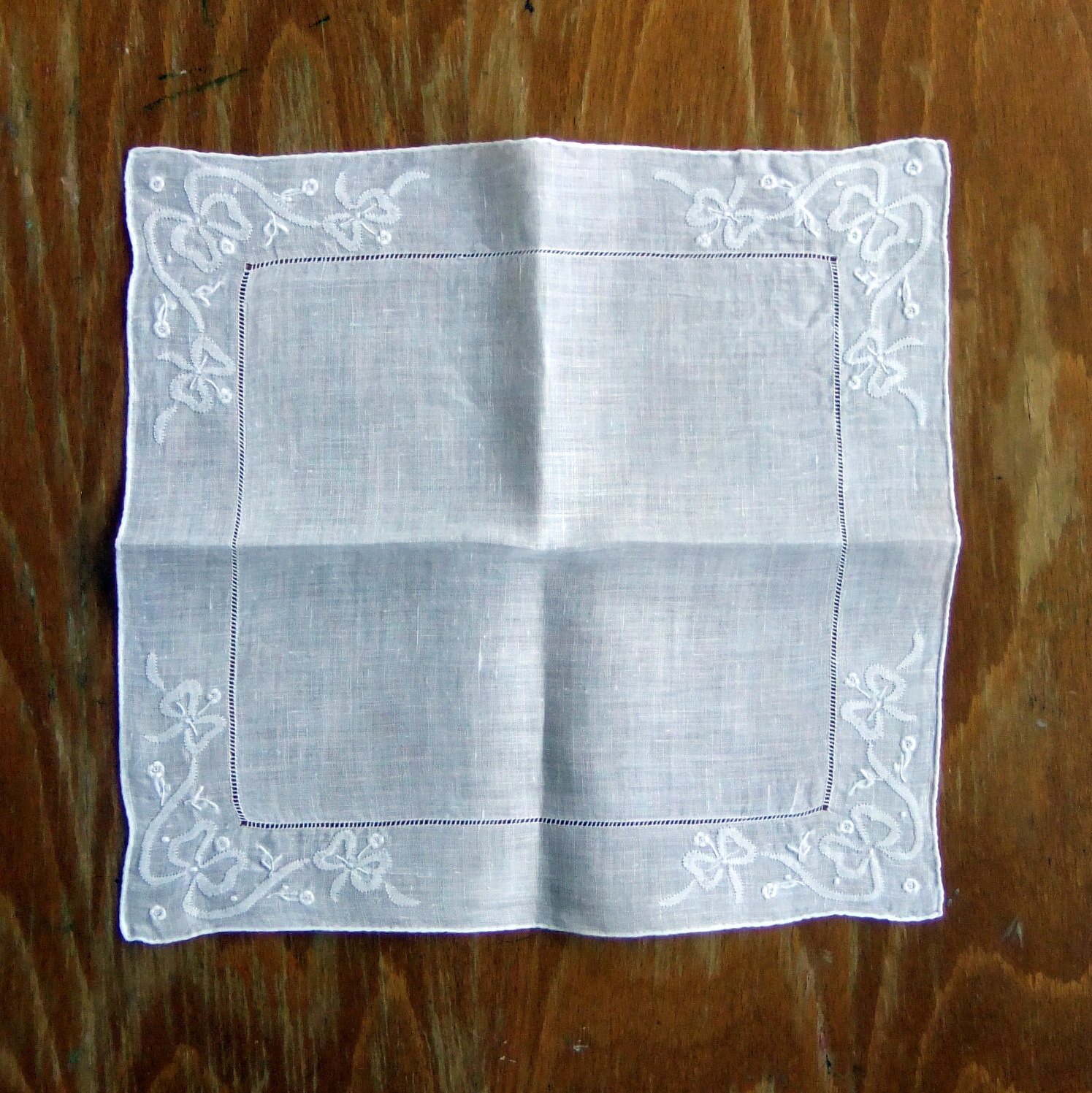 Vintage White Handkerchief with Embroidery,Cutwork and Applique Design