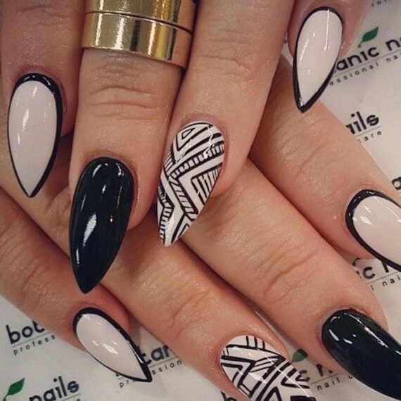 Items similar to Light Cream and Black Tribal false nails set 10g nail