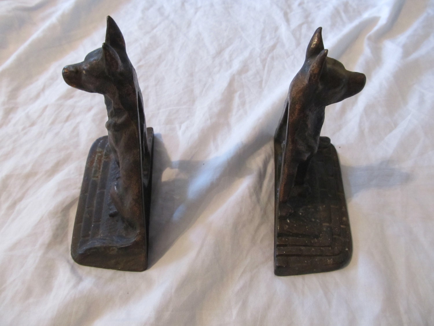 antique cast iron bookends rca dog