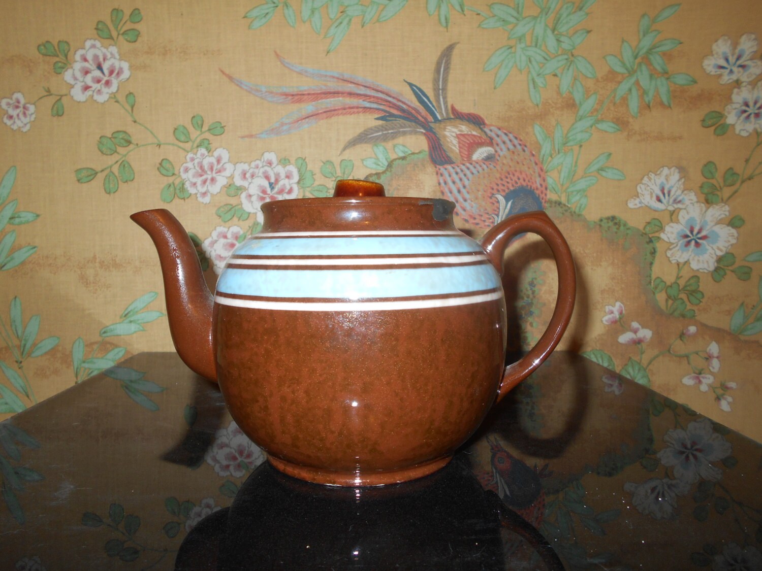 Vintage Teapot Sadler Teapot Made in Staffordshire England
