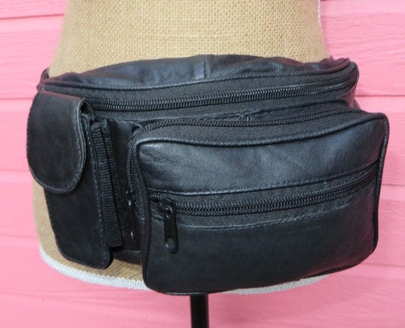 Vintage 1980s Black Leather Fanny Pack Unisex Bag by Cucarachaz
