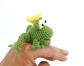 crochet frog, miniature frog king, kiss the frog, funny animal gift, little green frog, amigurumi tiny animal, lime green, mini stuffed doll