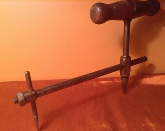 Rare and old working tool "Unis France-Mekano"