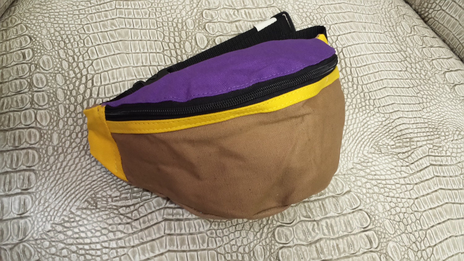 Fanny pack 90s Vintage Bag Max for your smart