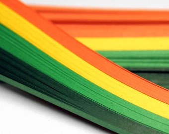 The set of paper strips for quilling includes 4 shades. The width 3mm/2mm, the length is 290mm. 100 pcx.