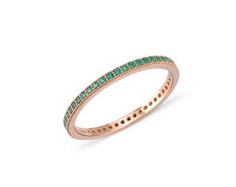 Emerald Eternity Band Ring