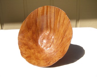 Beautiful One of a kind Handmade Ma drone Wood Bowl Turning 