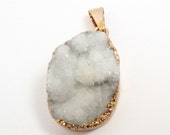 White Gold Druzy Pendant, White Crystal Druze Stone Pendant , White Electroplated In Gold Drussy Drusy teardrop, Select With/ Without Chain
