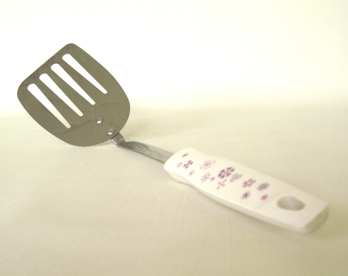 Ekco Spatula Angled White Purple Flower Handle Stainless Steel - ðzoom ekco spatula angled white purple flower handle stainless steel - ðzoom