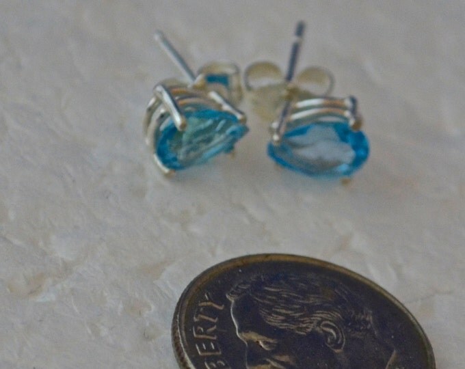 Swiss Blue Topaz Studs, 7x5mm Pear, Natural, Set in Sterling Silver E601