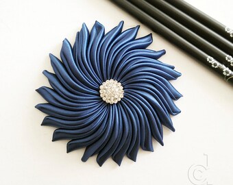 Navy blue wedding fascinator, satin flower fascinator, bridesmaid hair piece, blue fascinator, wedding accessory