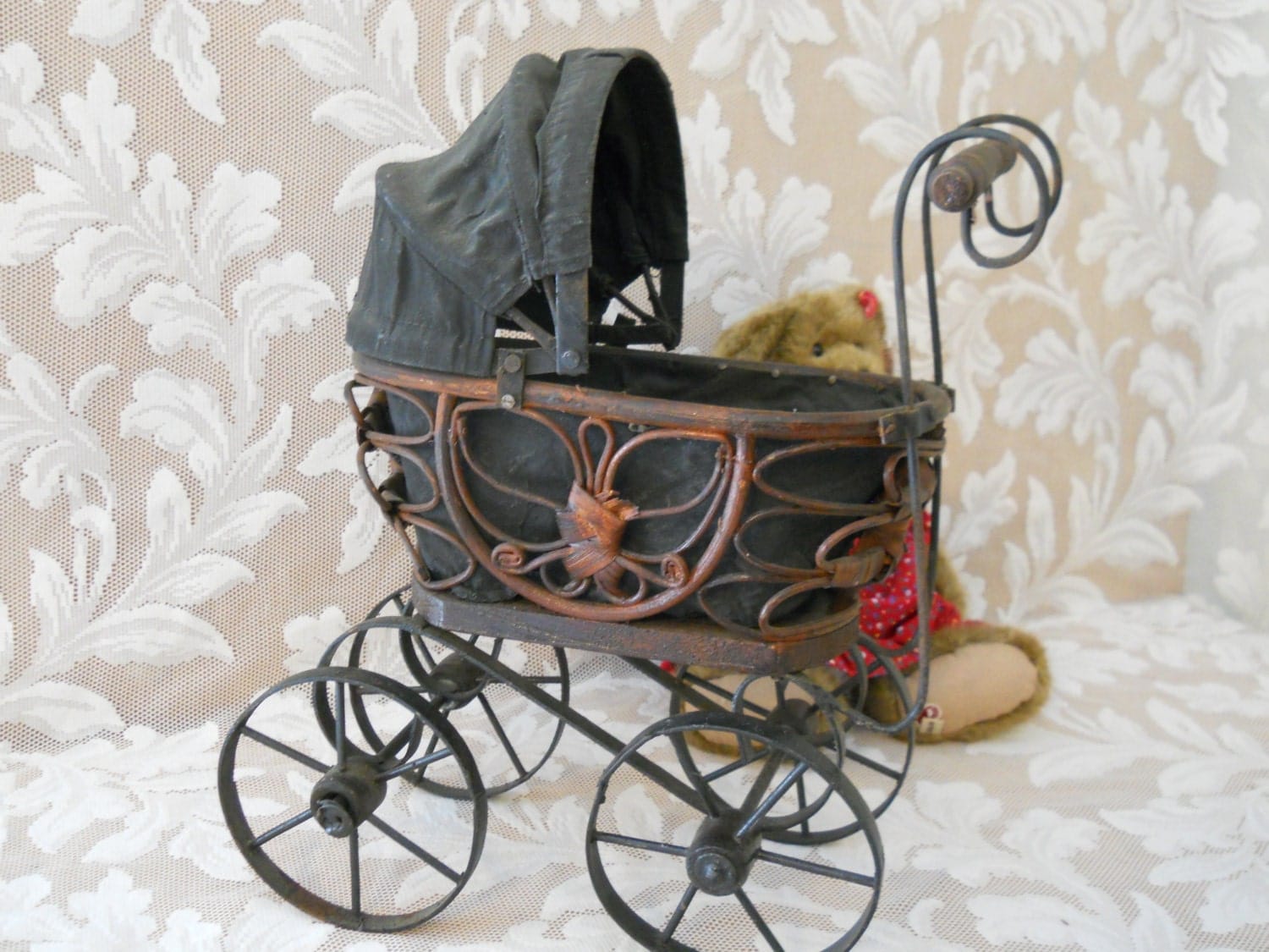 Victorian Wicker Doll Carriage Doll Stroller Nursery Decor