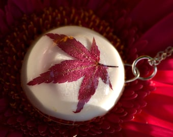 Red maple leaf pendant jewelry real pressed red leaf resin pendant Autumn Fall necklace nature lover jewelry pendant modern elegant
