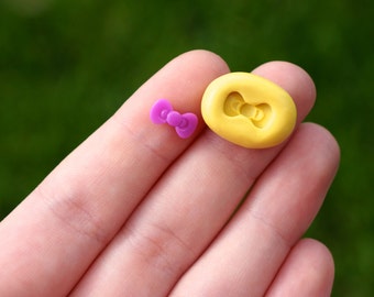Mini Kawaii Bow Mold Embellishment Flexible Food Safe Oven Safe Resin Polymer Clay Candy
