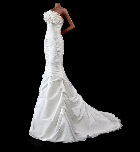 mermaid wedding dress, trumpet wedding dress