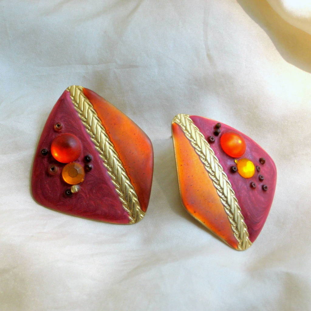 Stud Earrings Vintage 80s Jewelry Resin Enamel Beads Apricot