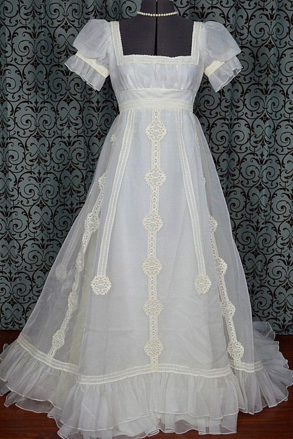 1970s gown