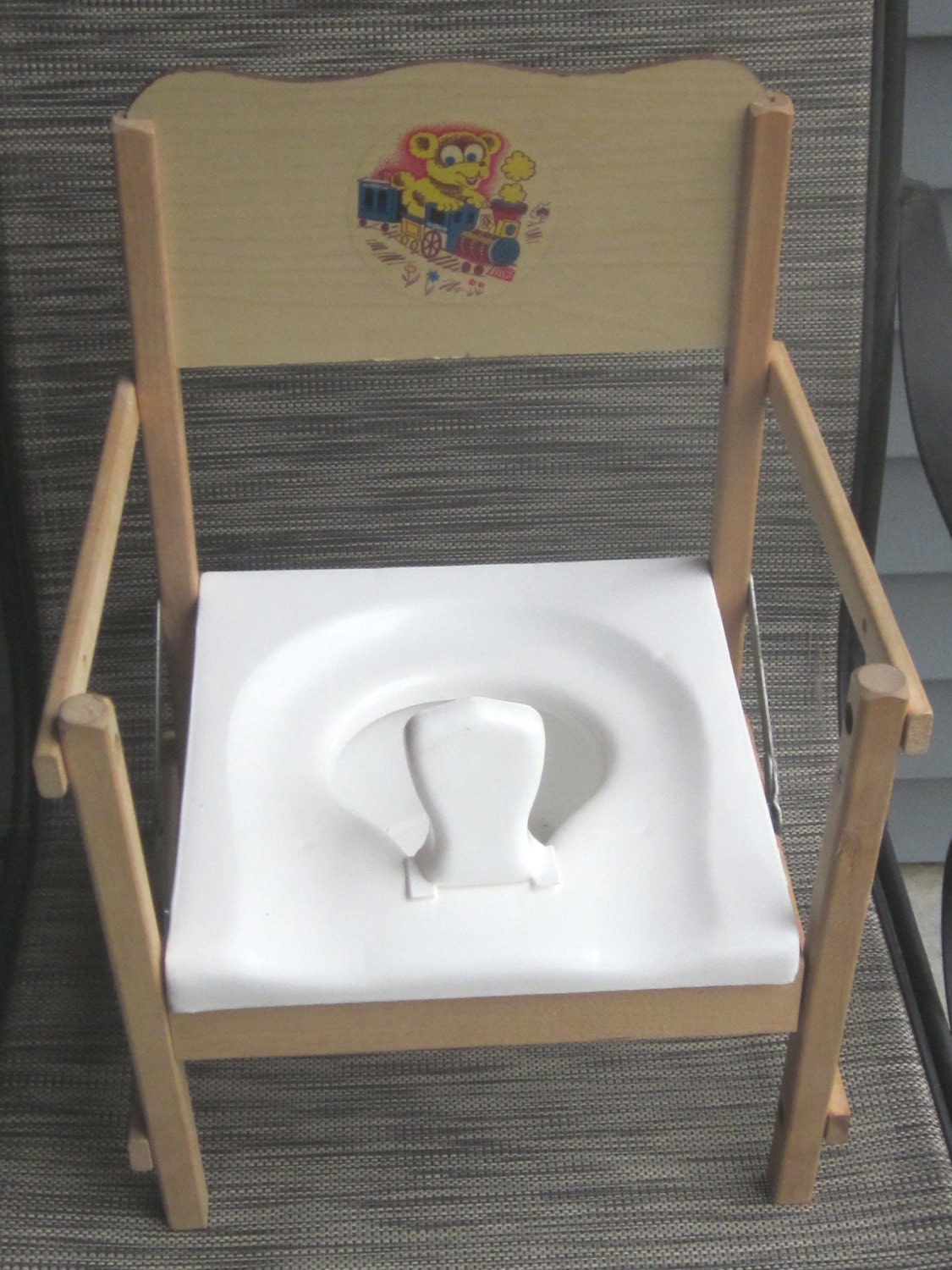 How to potty train your baby 