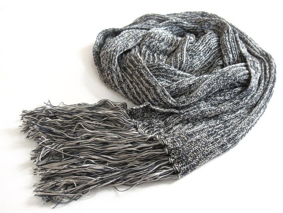 https://www.etsy.com/fr/listing/169143087/echarpe-geante-en-tricot-ecologique-pour?ref=shop_home_active_6