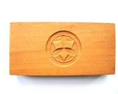 Bamboo Leaf Mold  Vintage Japanese Kashigata Kamon Family Crest