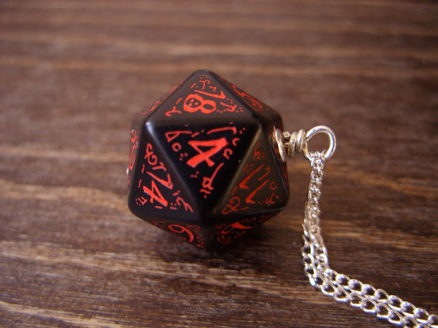 dark elf dice pendant elvish d20 dice rgp larp black red