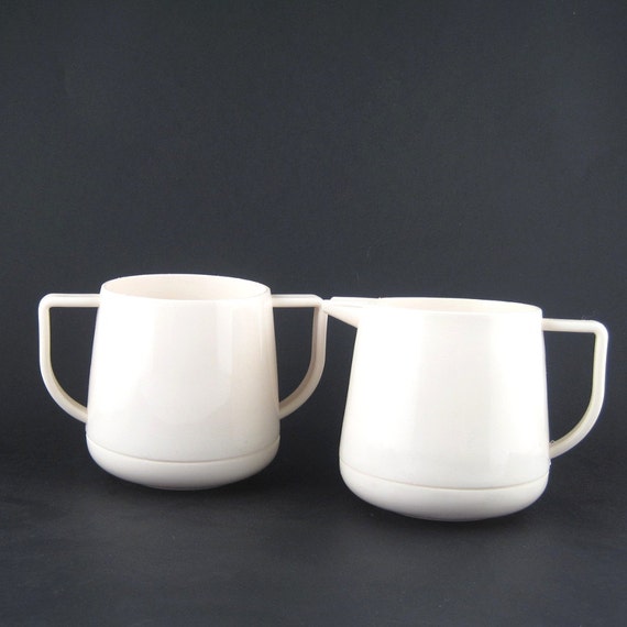 vintage Thermos plastic sugar bowl and creamer
