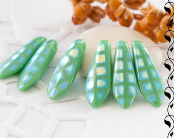 Czech Glass Daggers 15x5 mm Green with Finish 20 pcs
