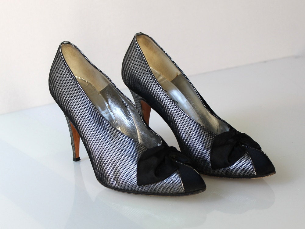 1950s Black & Silver Stiletto High Heels with Satin Bows // Made in ...