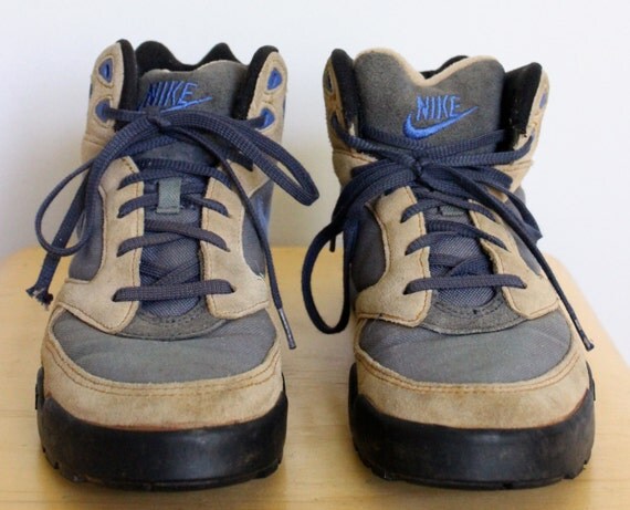 nike leather hiking boots