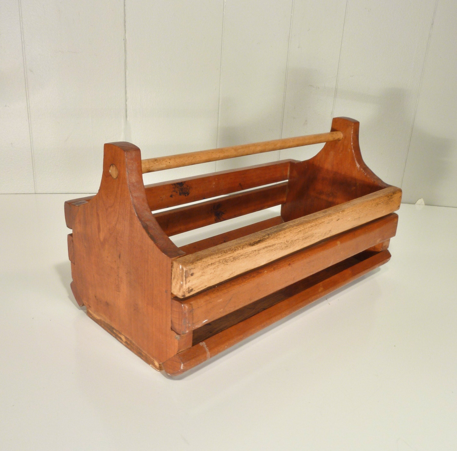 wood tote wooden carrier rustic tote box by gillardgurl on Etsy