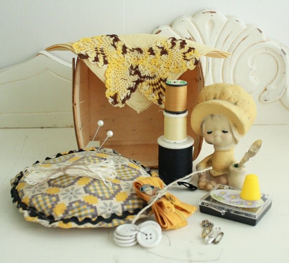 Vintage Sewing Supplies Old Sewing Acccessories Sewing