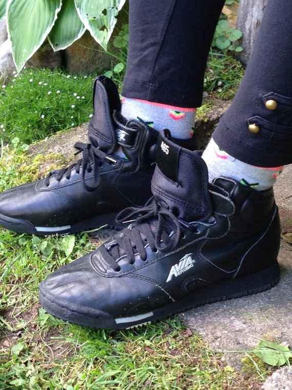 avia velcro sneakers