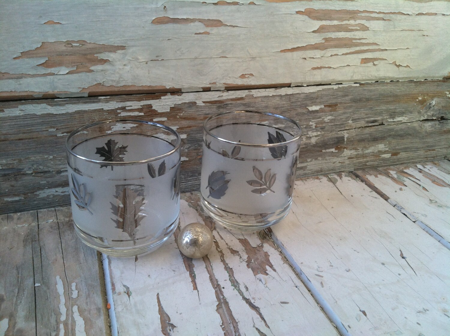 Retro Silver Leaf Frosted Glassware Mid Century Barware
