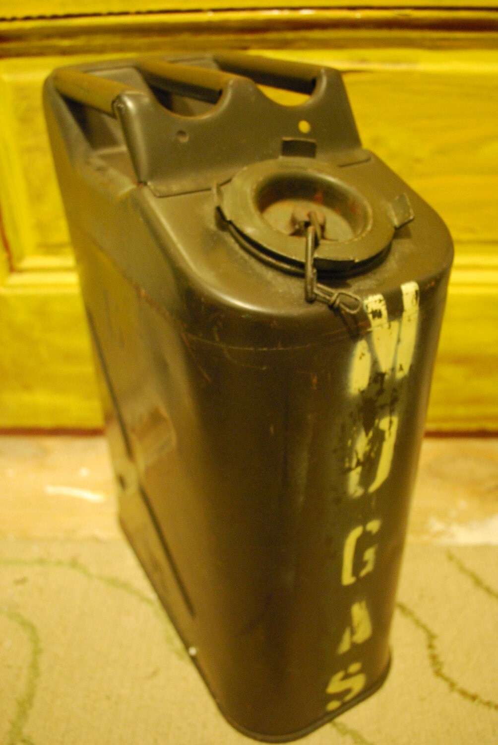 Vintage 5 Gallon USMC Gas Can US Military JEEP Jerry Can dot