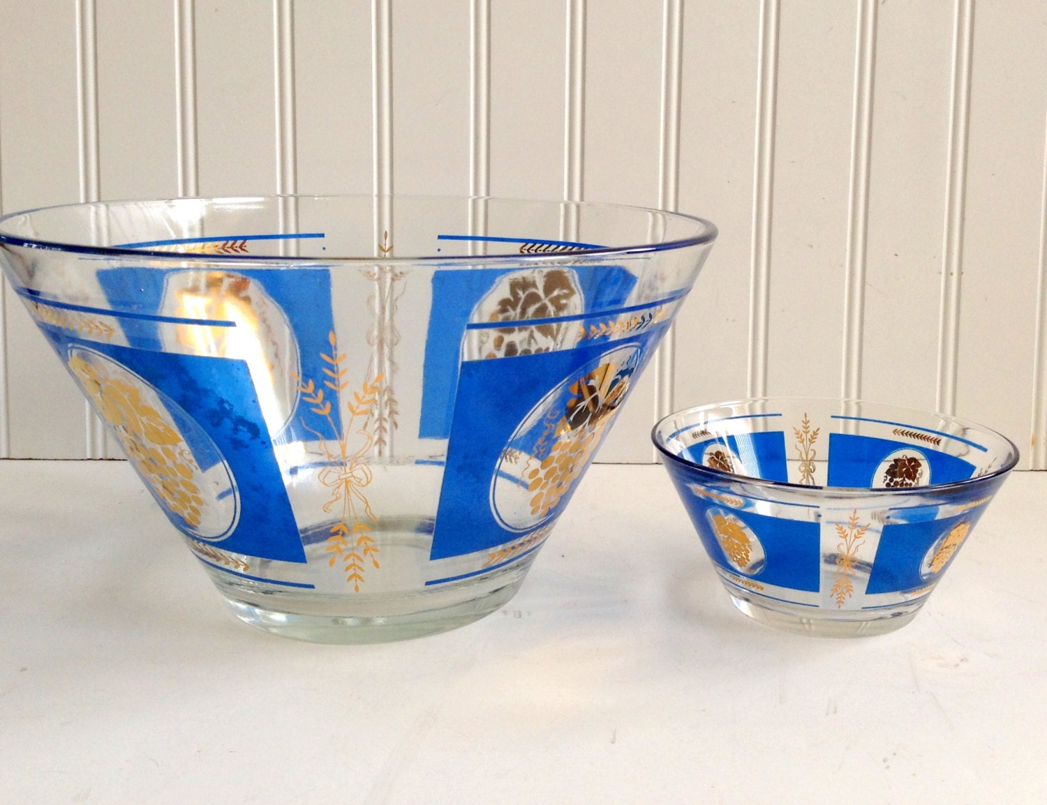 Fun Retro Chip and Dip Bowl Set/ Blue Gold by mamiezvintage