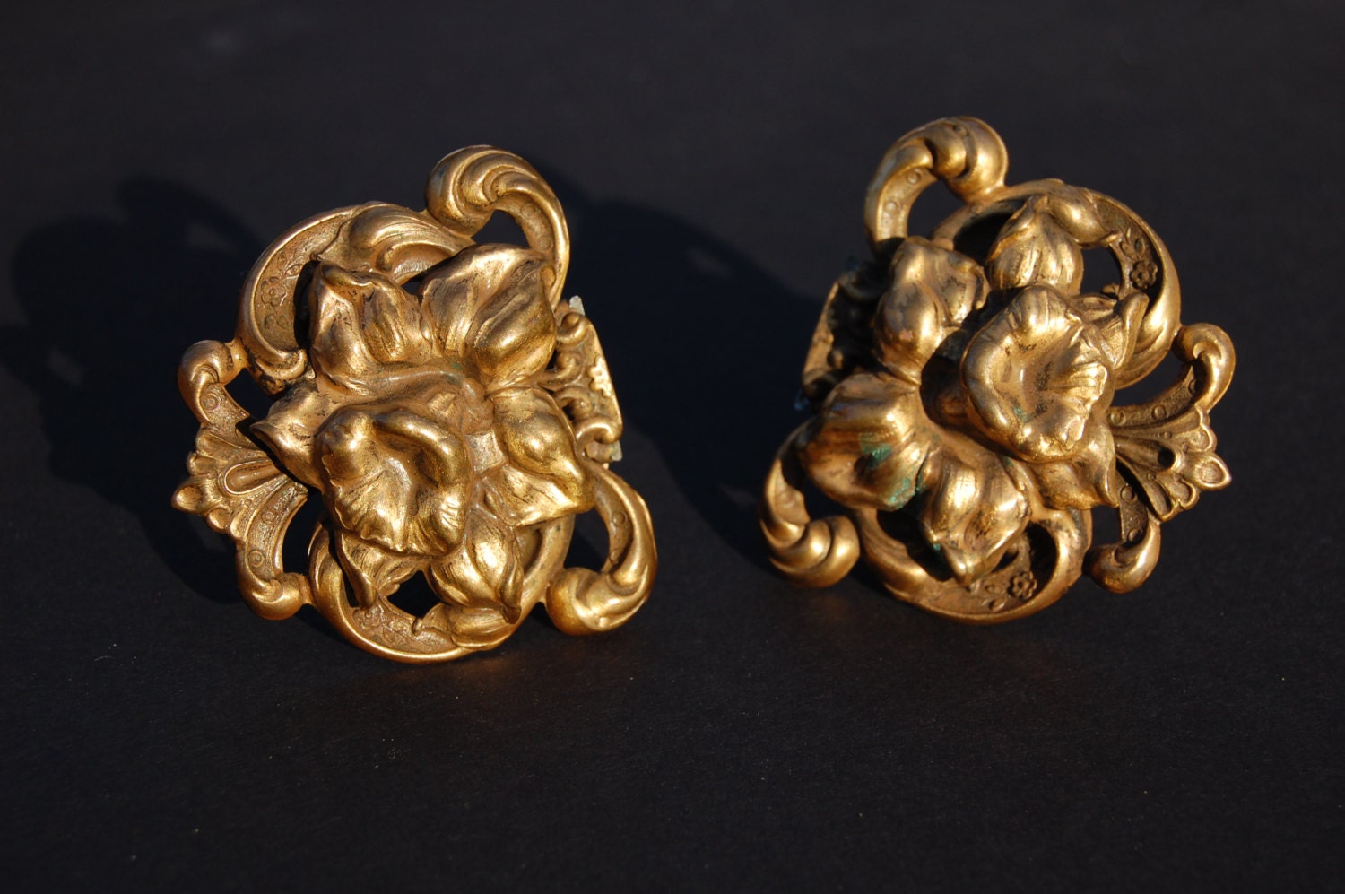 Antique Vintage Shoe Clips Hammered Copper by MarnieFarmers