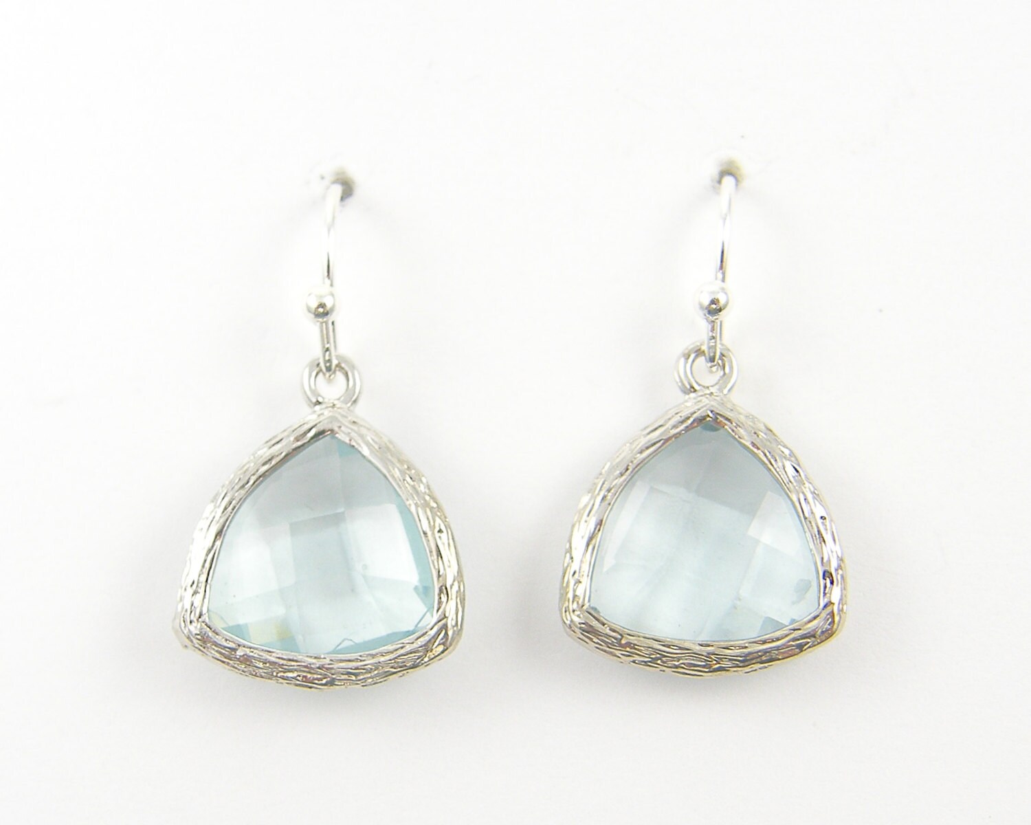 Lightweight drop earrings Clearance