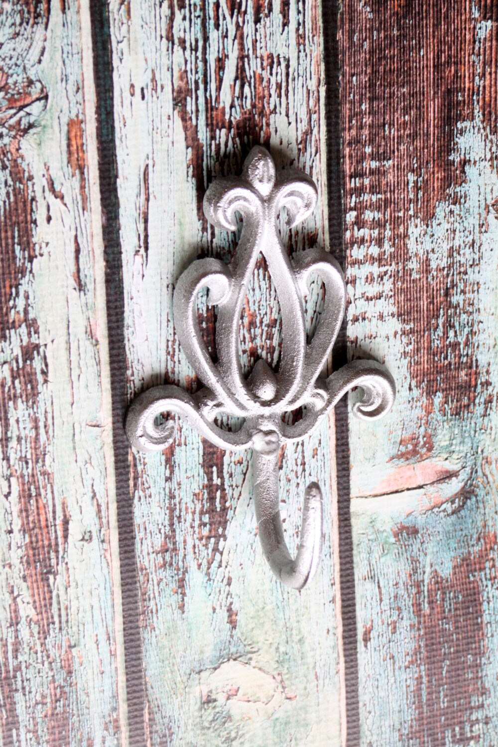 Cast Iron Victorian Wall Hook Decorative Coat Rack Metallic