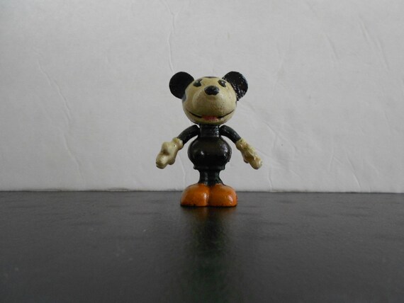 cast iron mickey mouse figurine