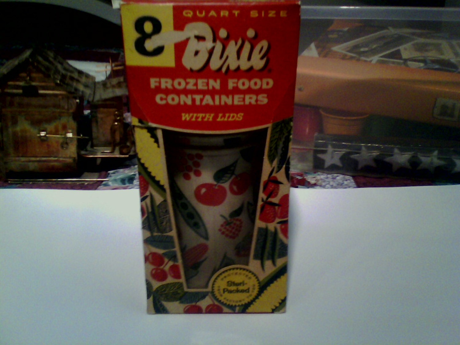 8 1955 vintage dixie cups