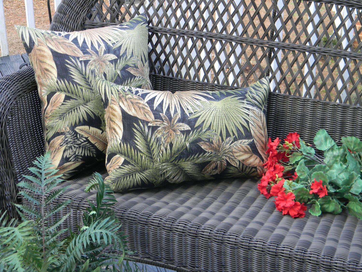 SET OF 2 Indoor / Outdoor Tommy Bahama Fabric Black Green