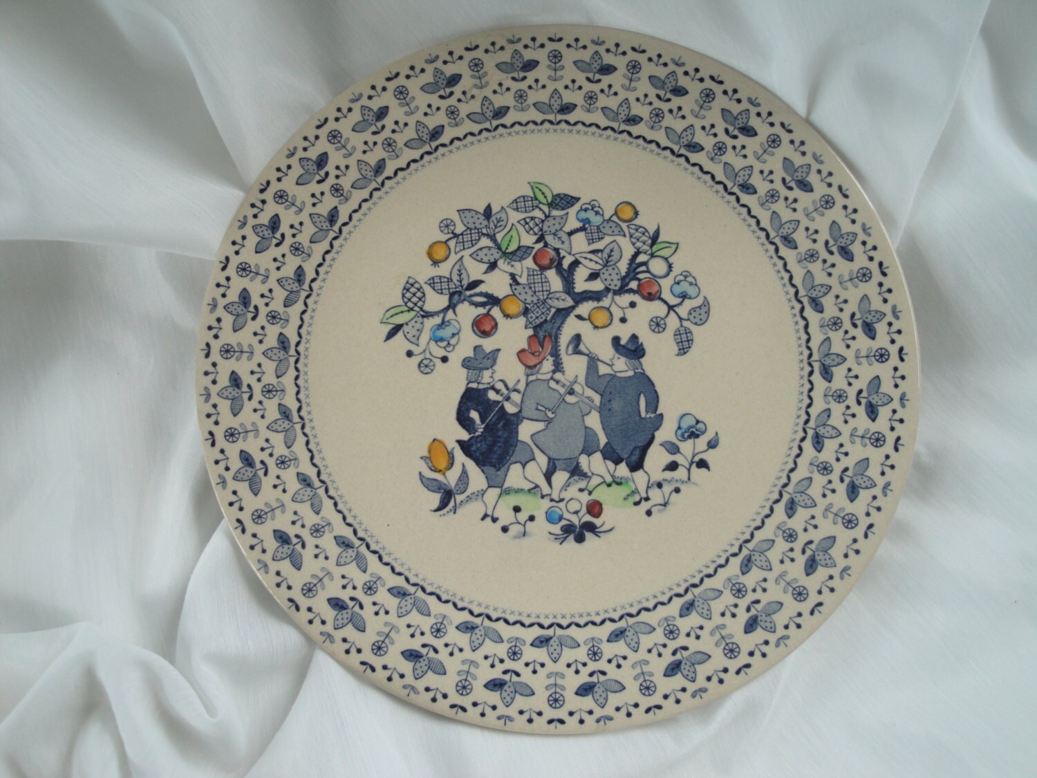 3 Sugar & Spice Ironstone Dinner Plates by Johnson Brothers