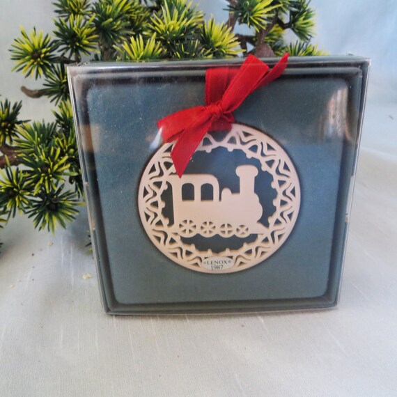 vintage lenox christmas train ornament vintage collectibles vintage lenox christmas train ornament vintage collectibles