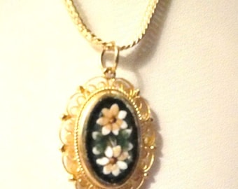 Beautiful vintage Italian floral mosaic necklace