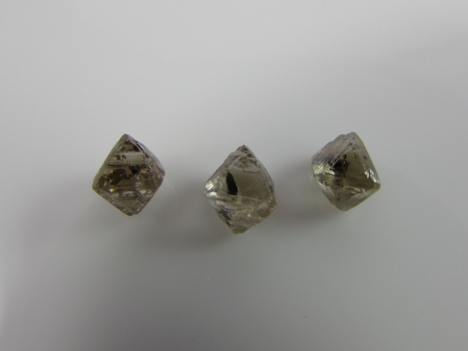 CHOCOLATE DIAMONDS 3pcs 2 7 Ct Total 4 75 Mm Diamonds R Unique   Il Fullxfull.657267509 T1zd 