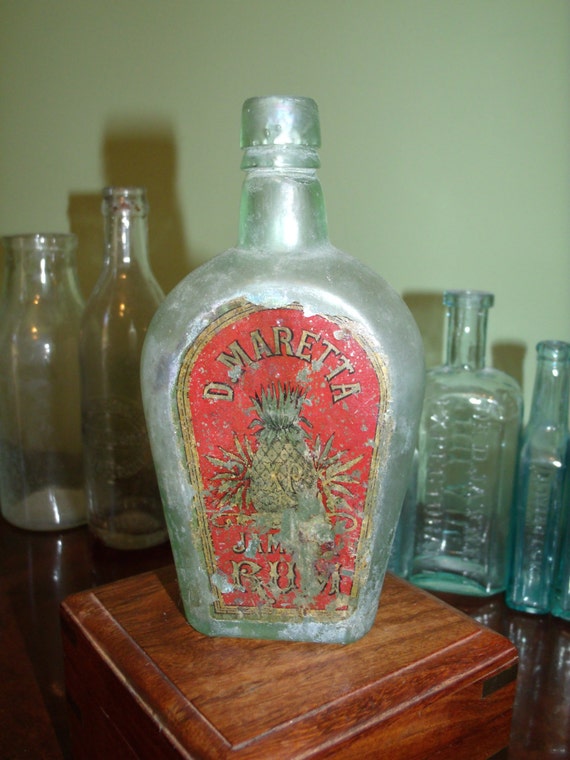Antique D. Maretta Jamaican Rum Bottle vintage glass