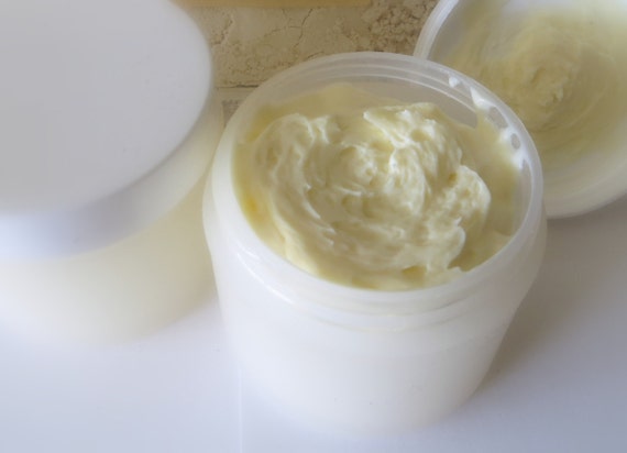 Crème apaisante et réparatrice pour peaux sensibles et irritées, chanvre, avoine et verge d'or