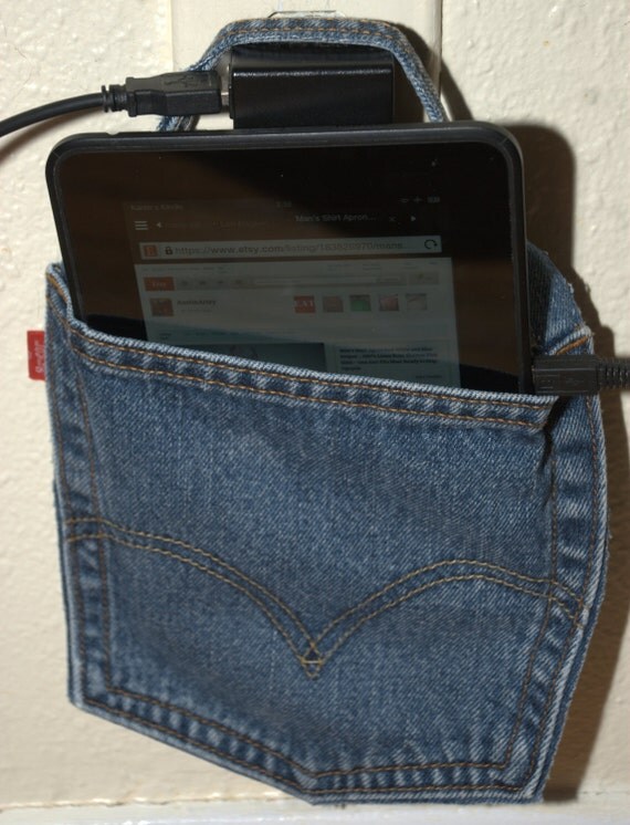 Download Large Cell Phone / Kindle Docking Station of Levi's Denim